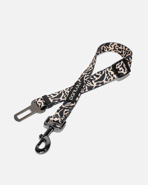 Safari spotted car seat belts for dogs